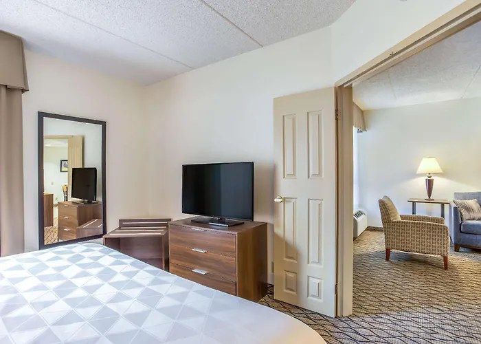 Burrstone Inn, An Ascend Collection Hotel