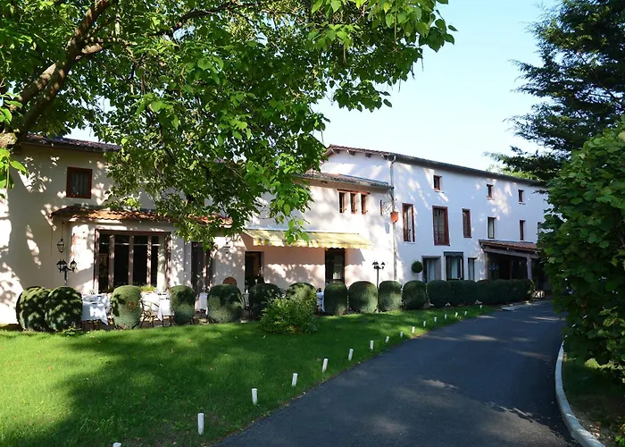 Logis Hotel Le Parc De Geoffroy