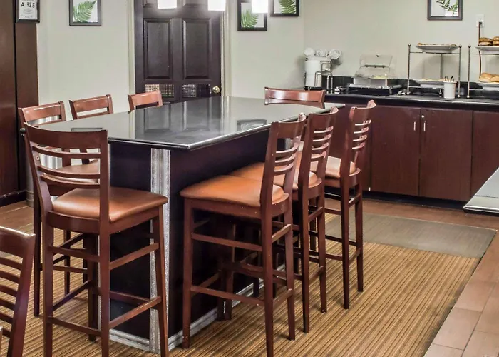 Country Inn & Suites By Radisson, Roanoke Rapids, Nc