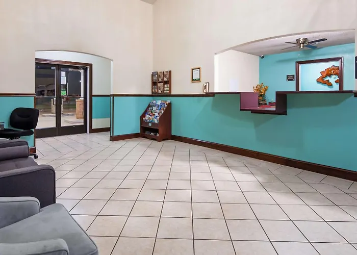 Surestay Hotel By Best Western Greenville