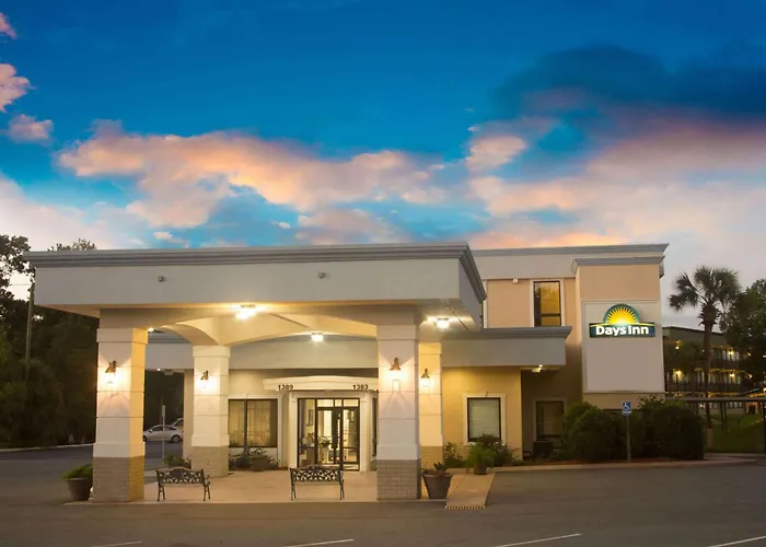 Days Inn By Wyndham Valdosta/Near Valdosta Mall