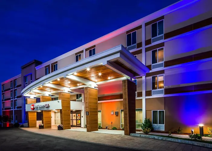 Best Western Plus North Shore Hotel