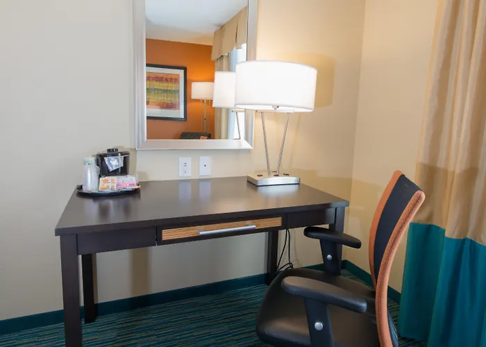 Holiday Inn Bismarck By Ihg
