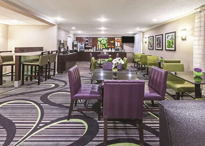 La Quinta By Wyndham N Little Rock - Mccain Mall
