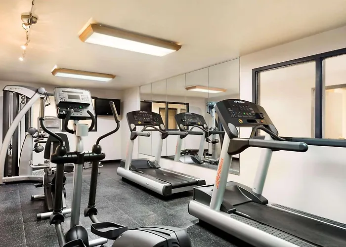 Country Inn & Suites By Radisson, Minneapolis West, Mn