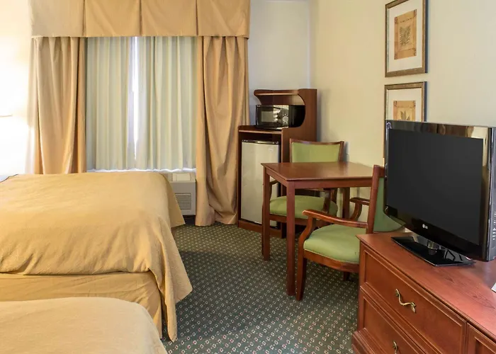 Quality Inn & Suites Sioux City Southeast