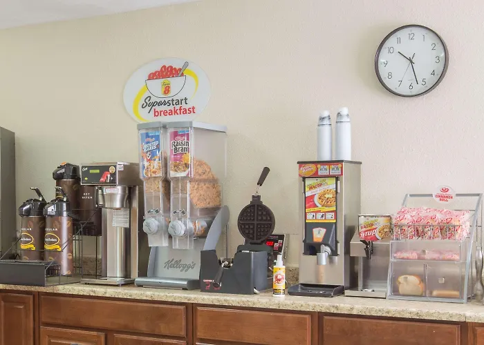Super 8 By Wyndham Danville