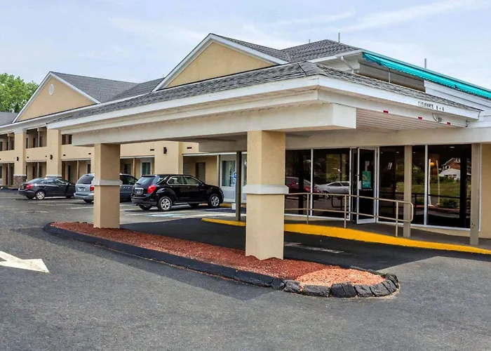 Quality Inn Waterbury East