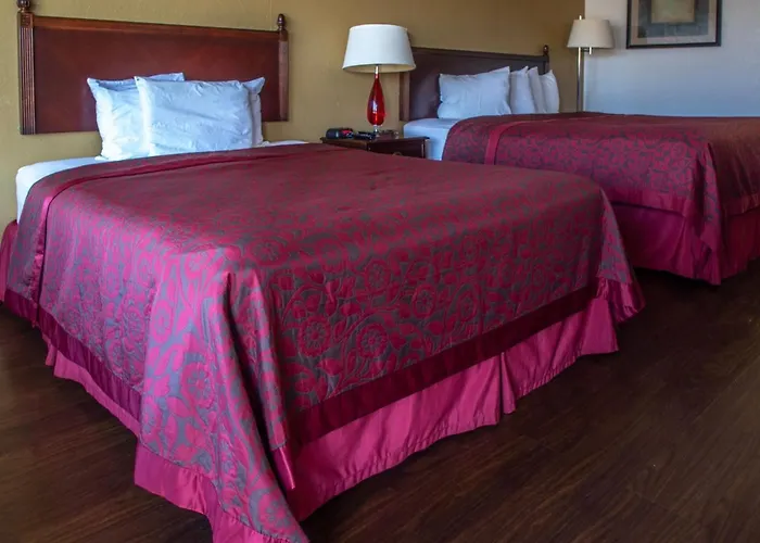 Days Inn By Wyndham Clinton Ok