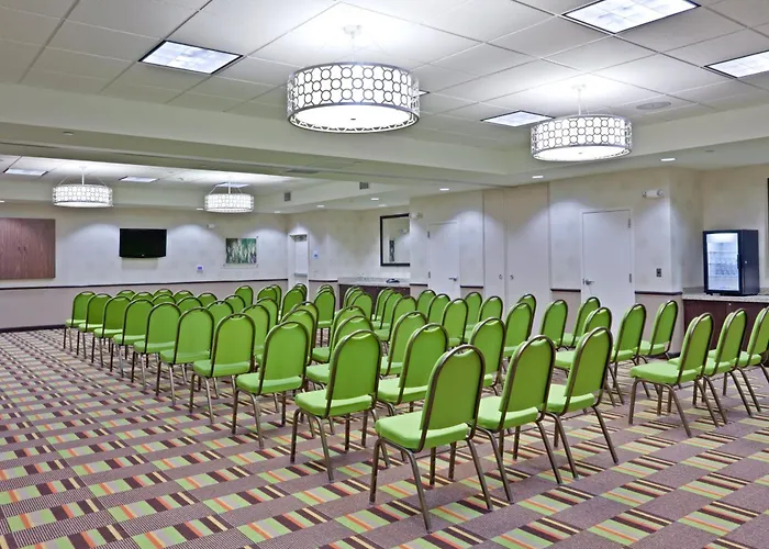 Holiday Inn Express Hays By Ihg
