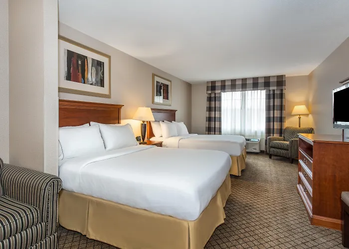 Holiday Inn Express & Suites Tilton By Ihg