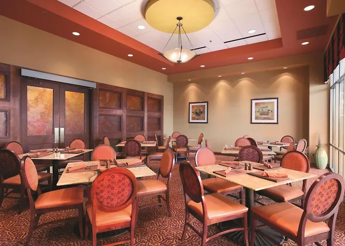 Embassy Suites East Peoria Hotel And Riverfront Conference Center