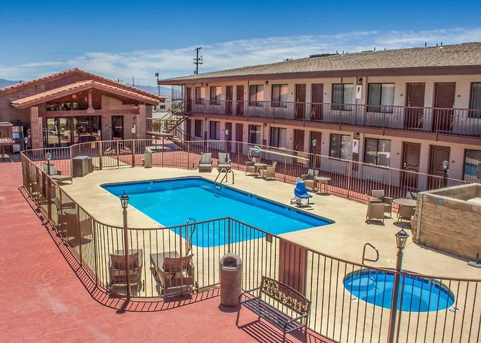 Quality Inn Benson I-10 Exit 304