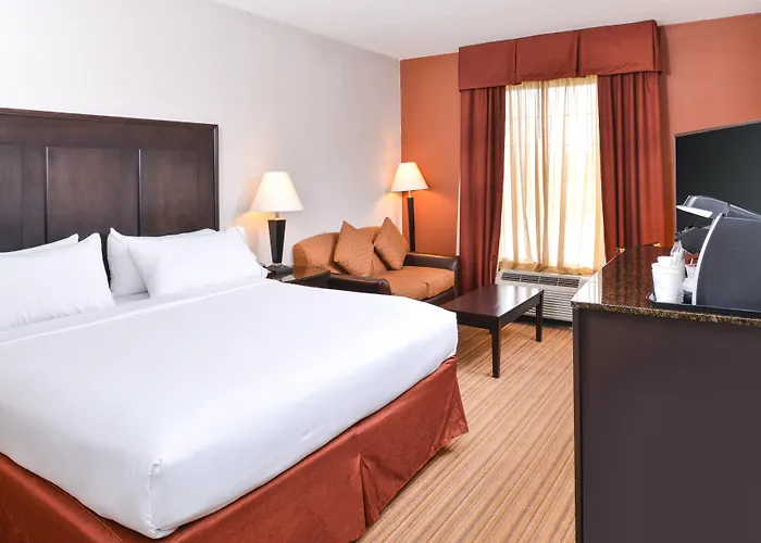 Holiday Inn Express Winston-Salem Medical Ctr Area