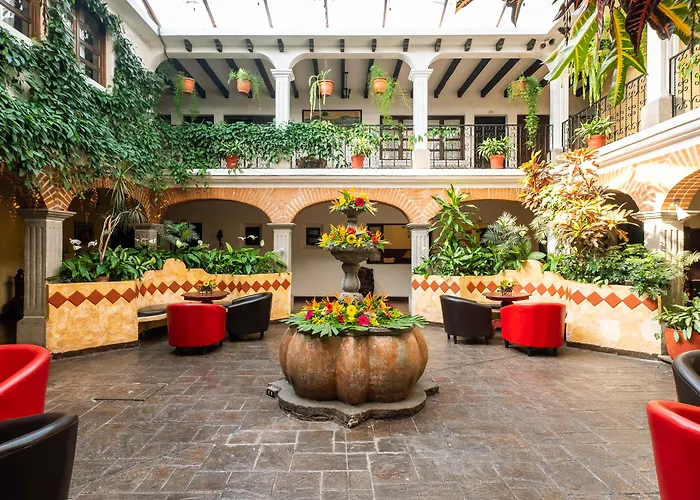 El Carmen Hotel