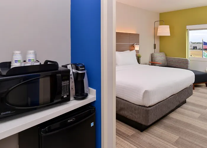 Holiday Inn Express & Suites Alachua - Gainesville Area By Ihg