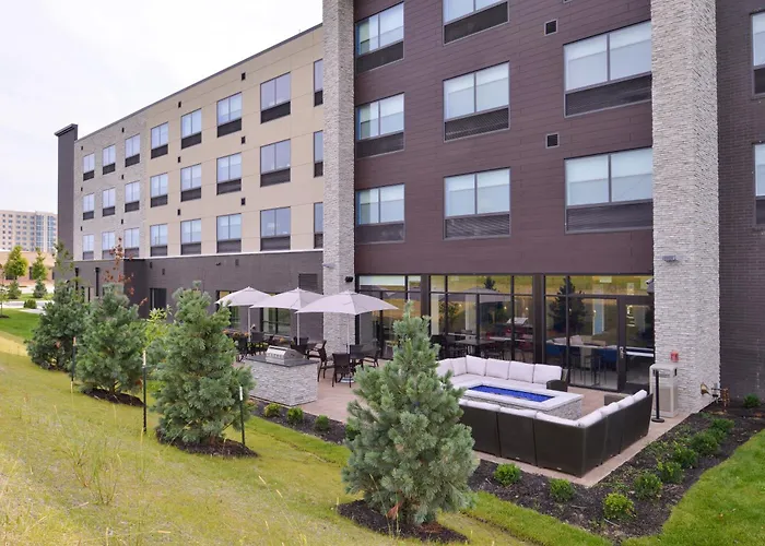 Holiday Inn Express & Suites - Olathe West By Ihg