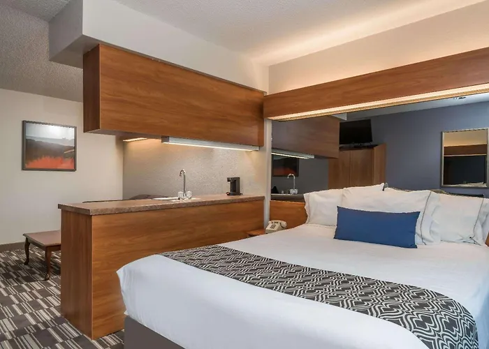 Microtel Inn & Suites By Wyndham Springfield