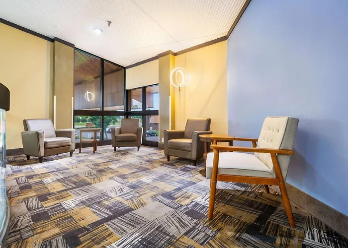 Quality Inn & Suites Florence - Cincinnati South