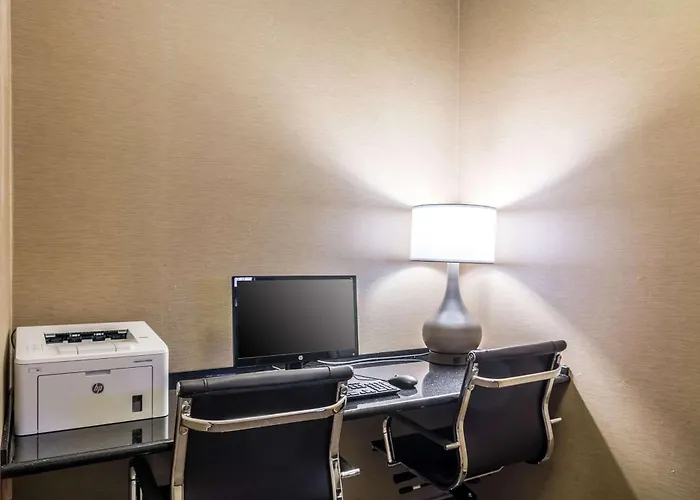 Comfort Inn & Suites - Hannibal