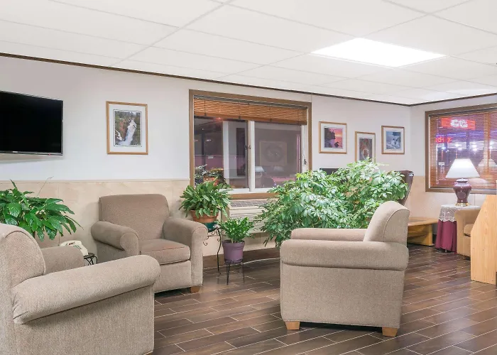 Super 8 By Wyndham Superior Wi