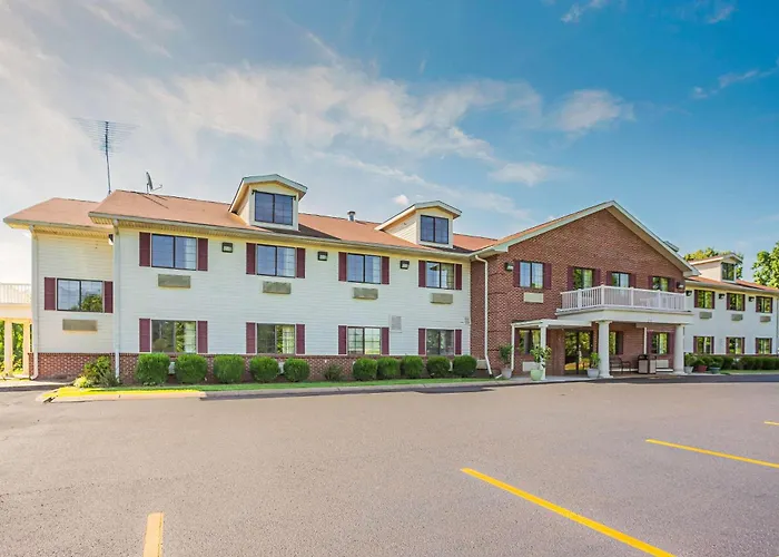 Econo Lodge Inn & Suites Ripley