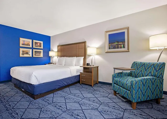 La Quinta By Wyndham Ne Long Beach/Cypress