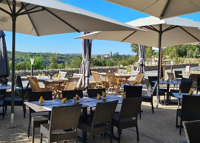 Logis Hotels - Le Bellaroc - Hotel 2 Etoiles Et Restaurant