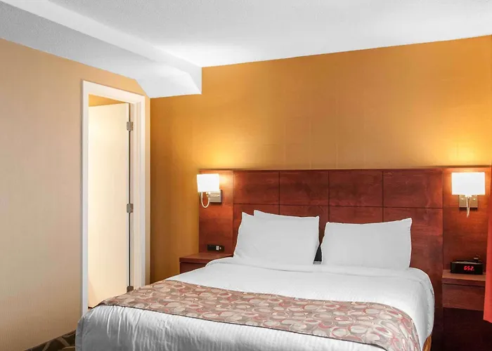 Quality Hotel & Suites Gander
