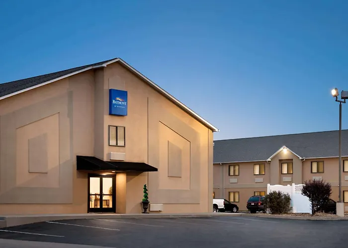 Travelodge By Wyndham Dexter