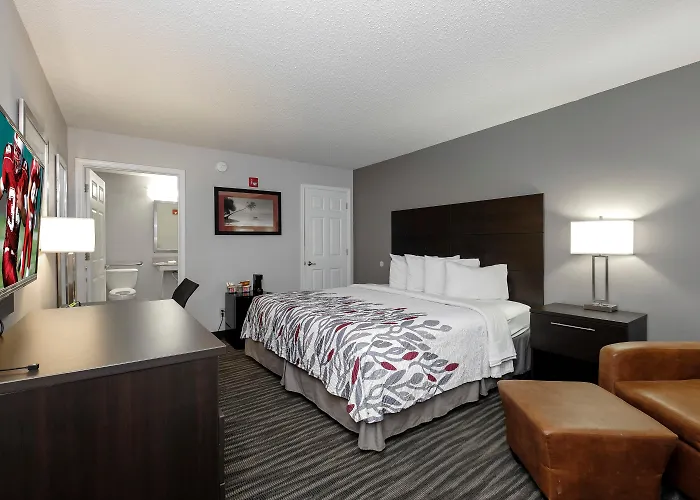 Red Roof Inn Defuniak Springs