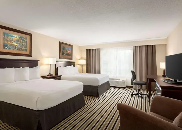 Country Inn & Suites By Radisson, Little Falls, Mn