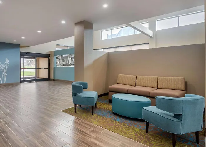 Mainstay Suites Bricktown - Near Medical Center
