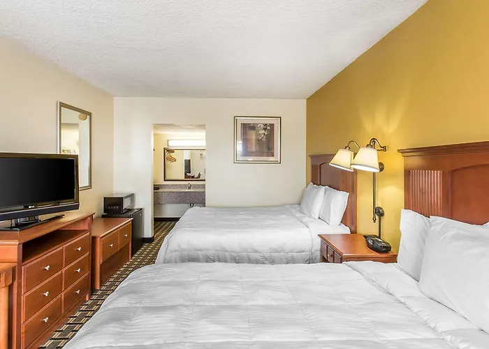 Econo Lodge Byron Near Historic District - Warner Robins