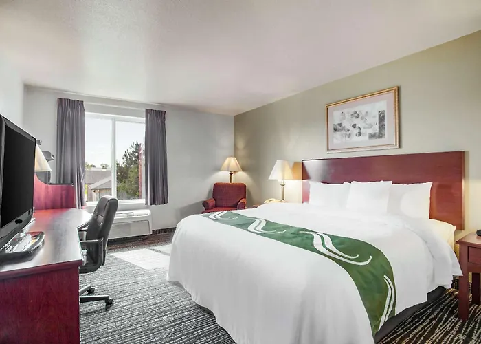 Quality Inn Parsons North