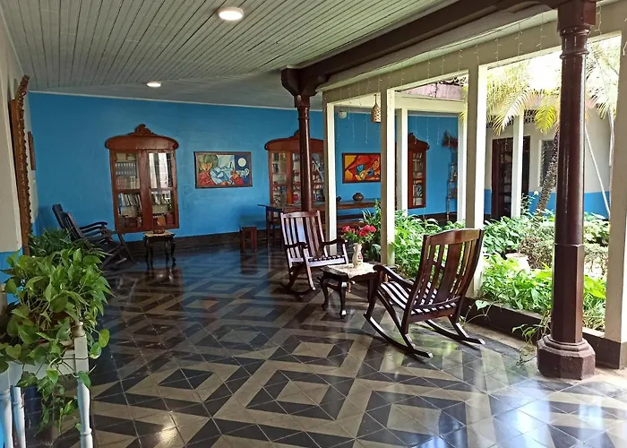 Hostal Harvest House