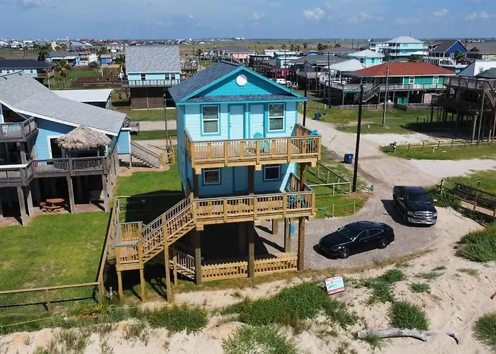 Surfside Beachfront Luxe