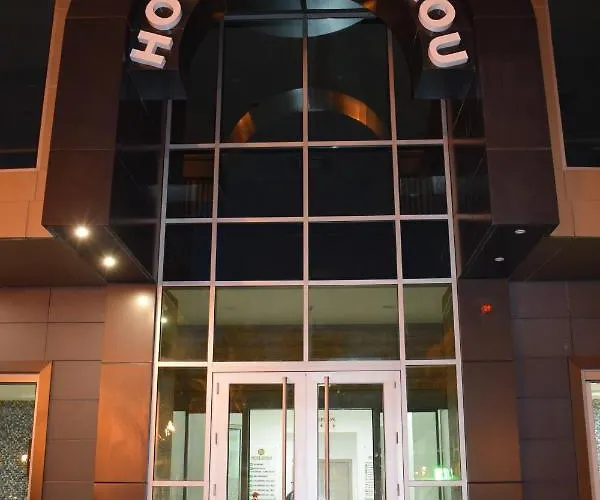 Hotel Zinou Zm