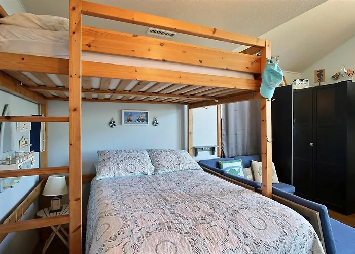 Nc 12 56821-27 Condo