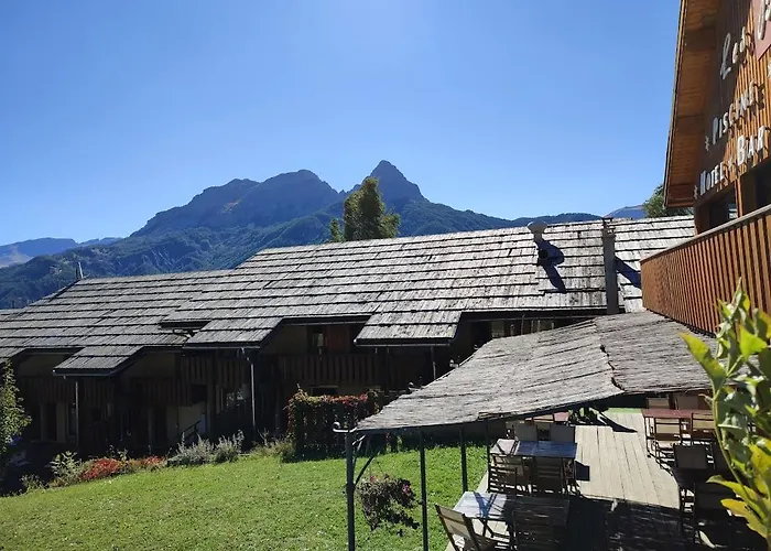Chalet Hotel Les Blancs