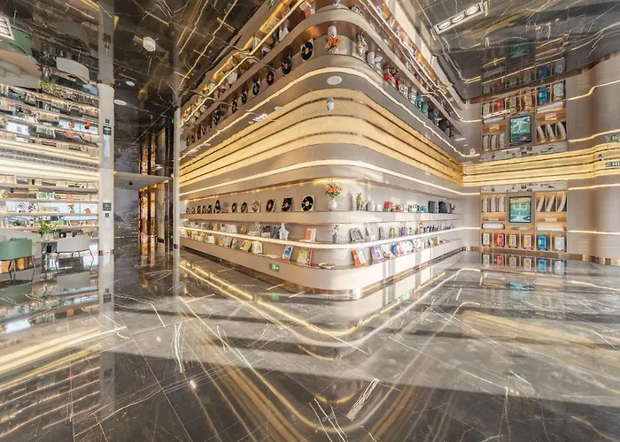 Atour Hotel Kunshan Baoyu Plaza North Changjiang Road