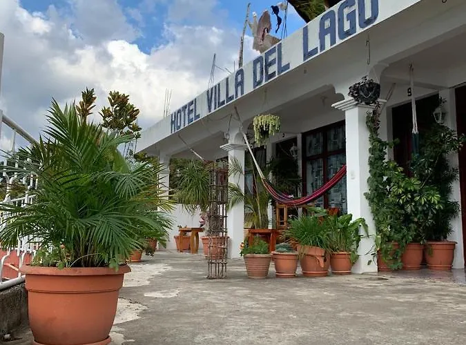 Hotel Villa Del Lago, Gladys