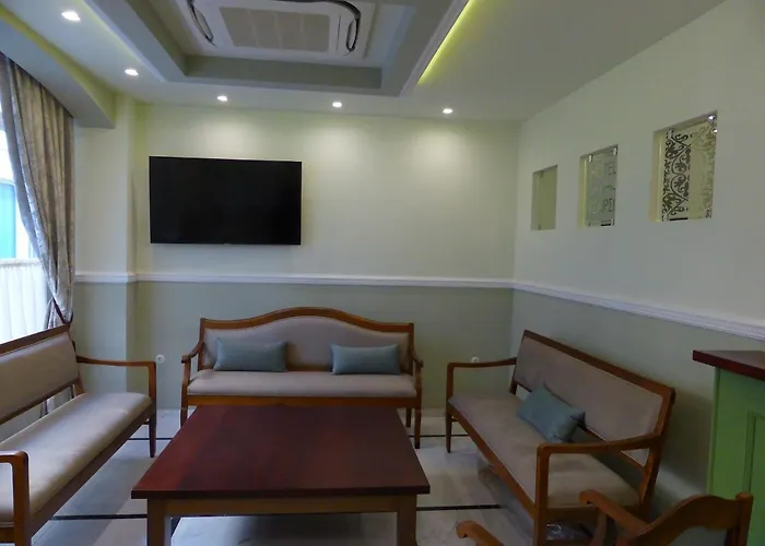 Hotel Tsarsi