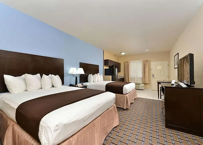 Western Inn & Suites
