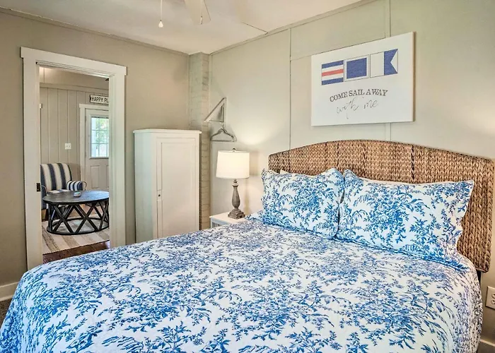 Chic Cottage W/ Private Yard: Steps To Beach!