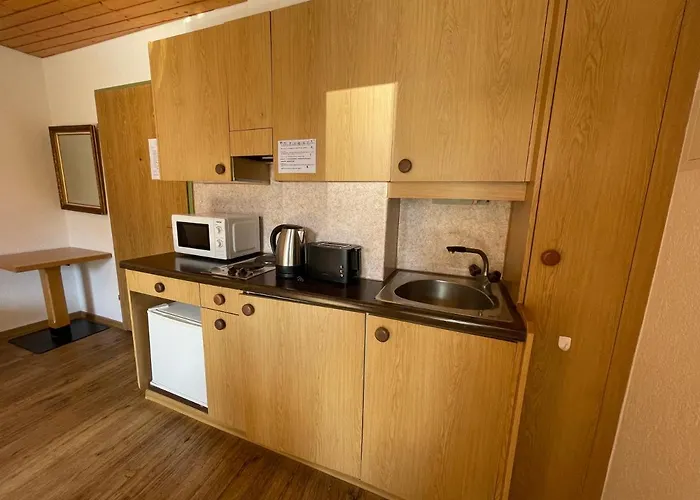 Downtown Apartment 9