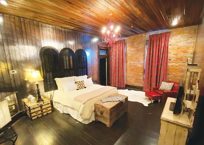 Mulberry Inn