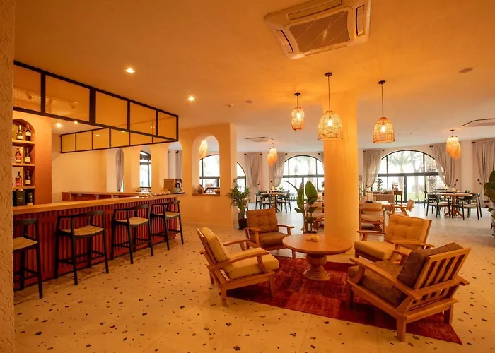 Elysium Garden Hotel