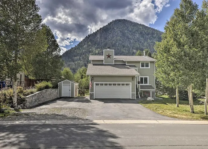 Mtn-View Home W/ Deck: Walk To Dtwn Frisco!