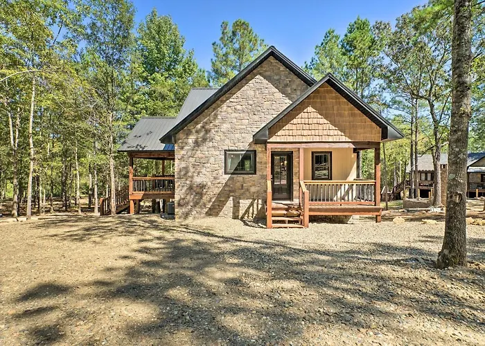 Modern Broken Bow Cabin, Near Lake + Wineries